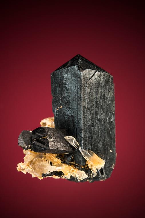 ILVAITE